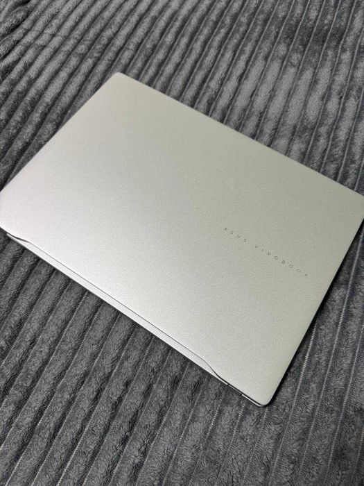 Ноутбук ASUS Vivobook S14 M5406UA R9-8945HS/32GB/1TB/Win11 OLED 120Hz