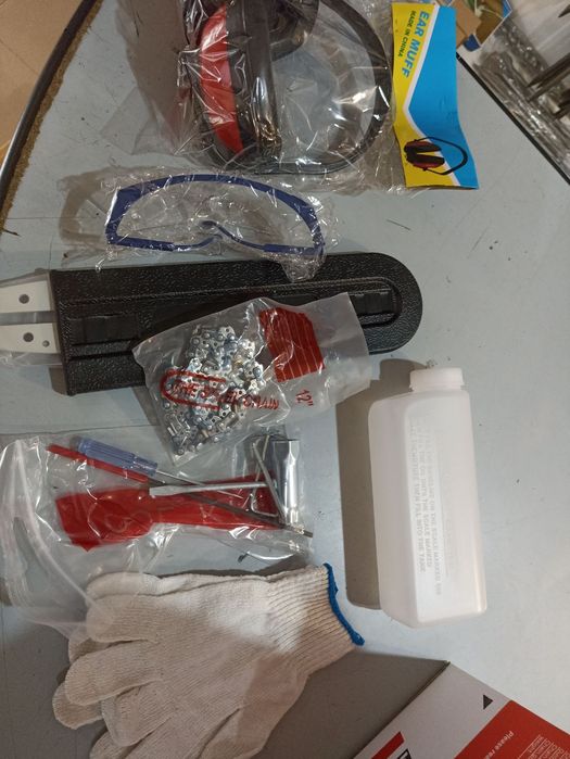 Бензопила STARK PCS-2512