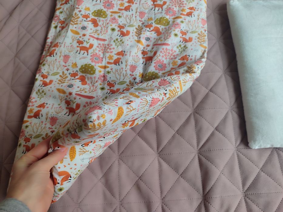 Бортики на дитяче ліжечко