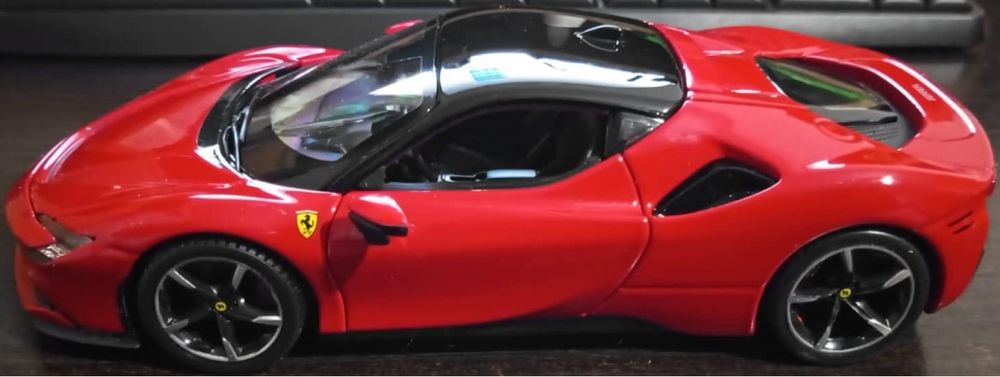 Ferrari SF90 Stradale Bburago 1:24 - Novo (Vermelho Corsa)