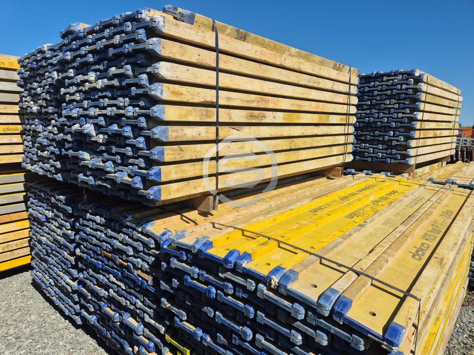 Szalunki Stropowe i Ścienne Rusztowania Stemple Sklejka Dźwigary DOKA