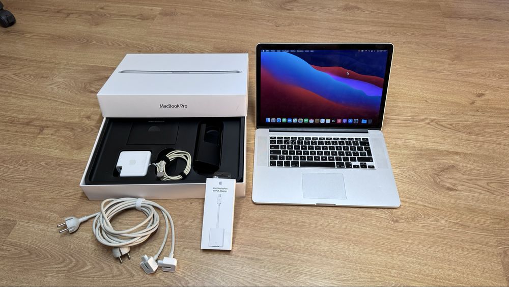Mac book pro 15 “ ano 2014