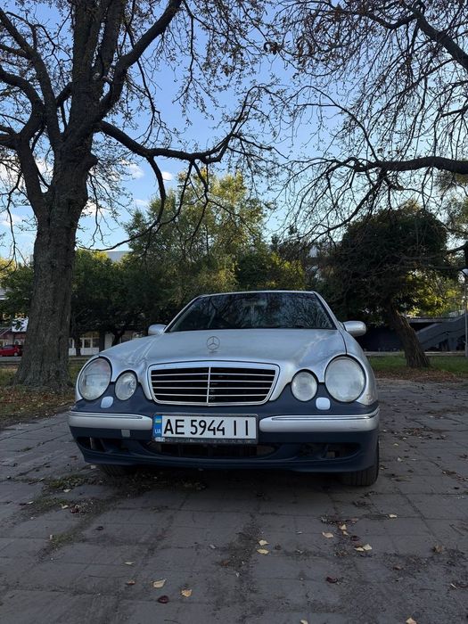 Mersedes Benz  w210  2.6  Акпп газ  бензин