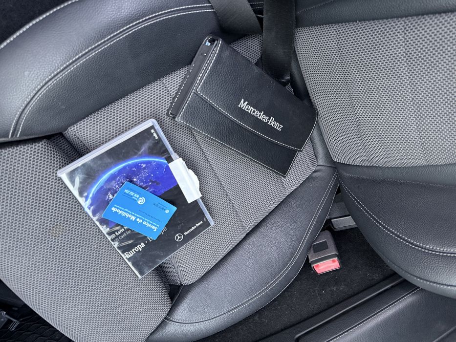 Mercedes-benz E300 de ano 2019-05