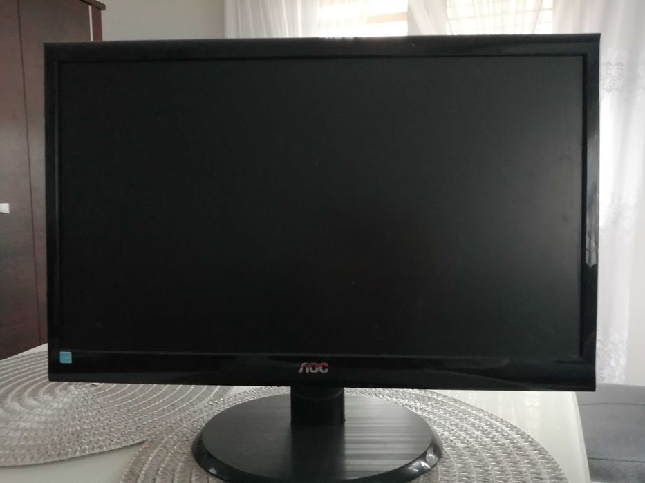 Sprzedam monitor 21 cali