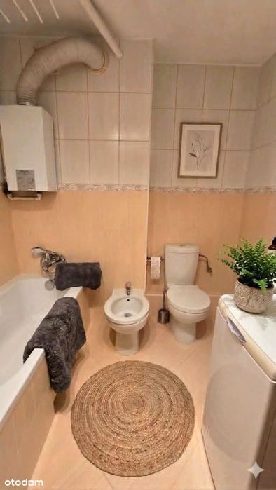 Trzypokojowe mieszkanie z pięknym balkonem
