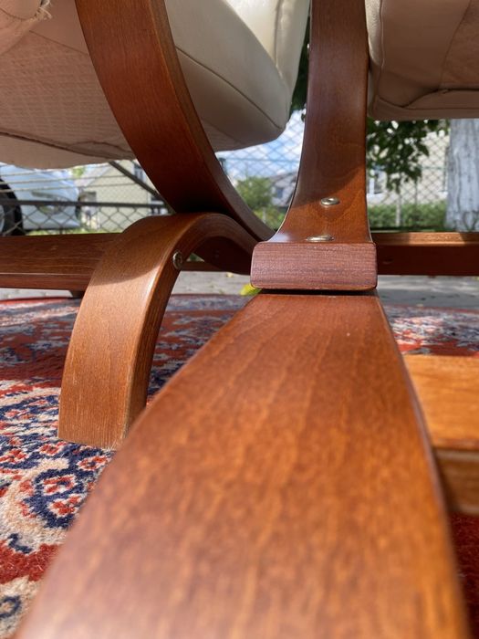 Шкіряні крісла качалки