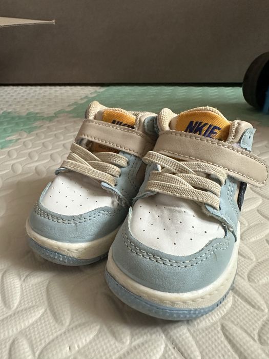 Взуття дитяче найк, адідас