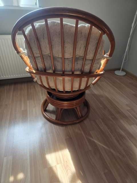 Fotel wygodny do pokoju