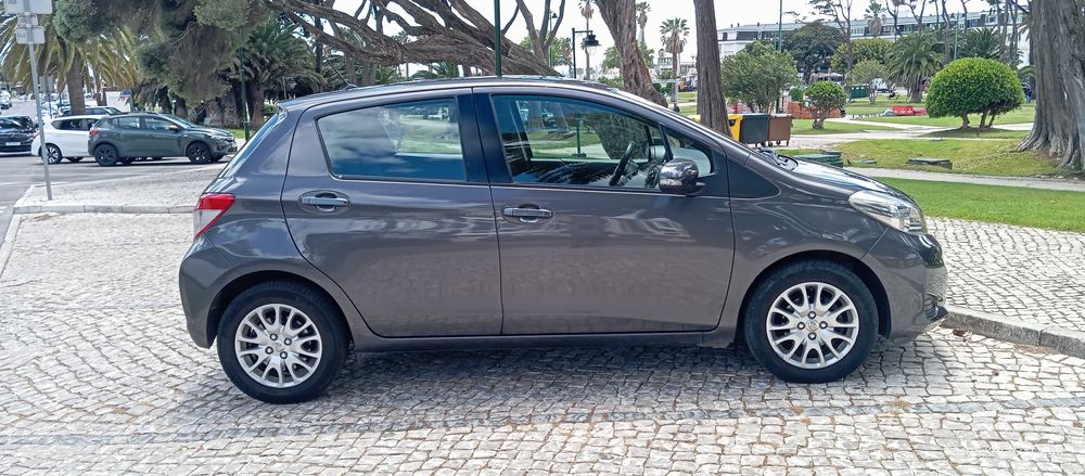 Toyota Yaris 1.3 vvti 100 CV 101000 km