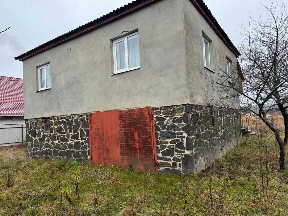 Продається шлакоблочний будинок в с.Рафалівка