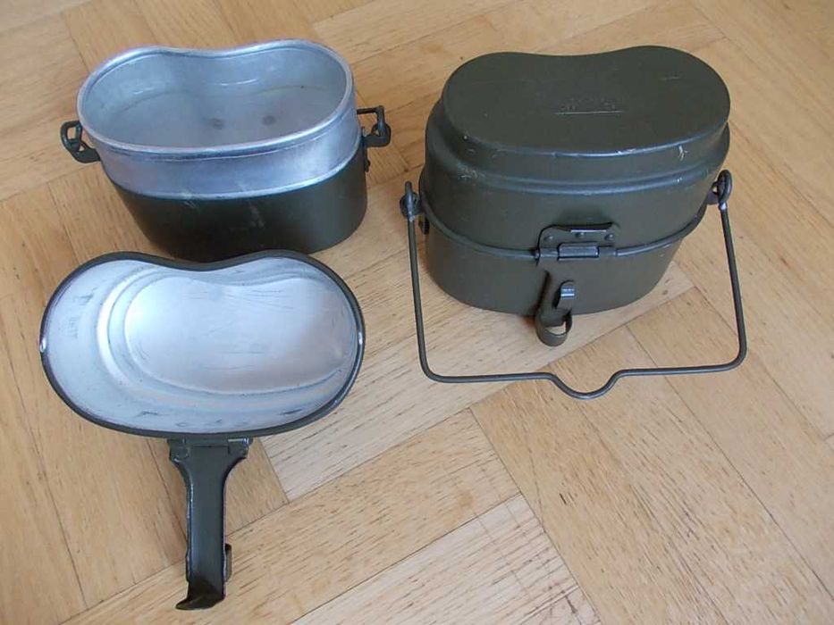 Menażka wojskowa dwu częsciowa aluminiowa , nowa