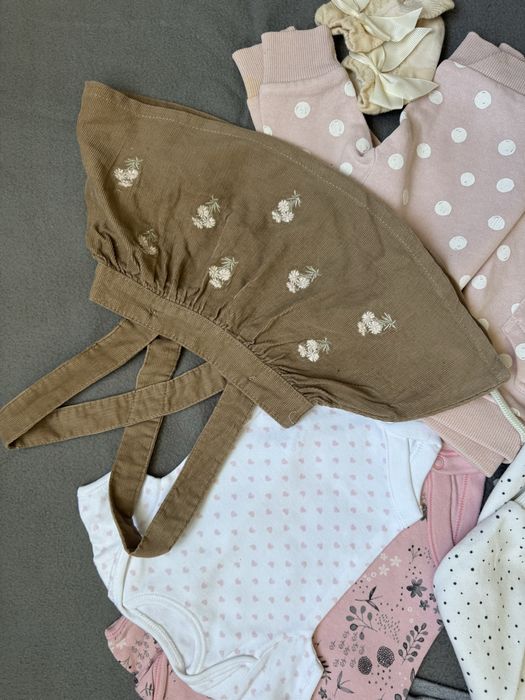 Милий набір одягу для дівчинки zara f&f next 0-3 місяців кофтинки штанці чоловічки боді