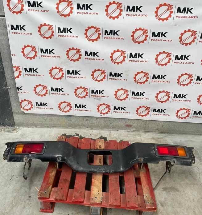 Para choques traseiro Mitsubishi Pajero MK2