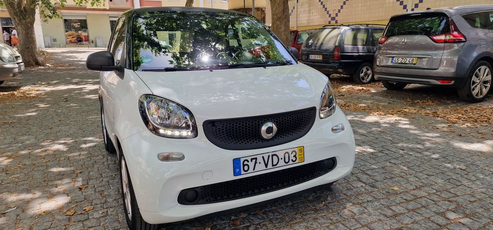 Smart Fortwo  1.0  Ano 2015 Único Dono