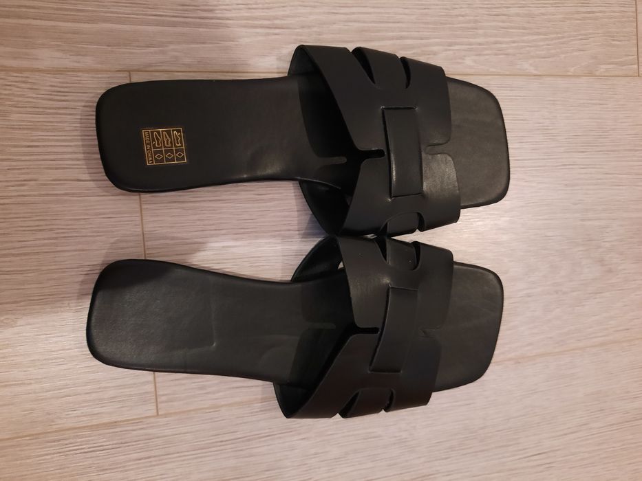 Klapki brązowe imitacja skóry