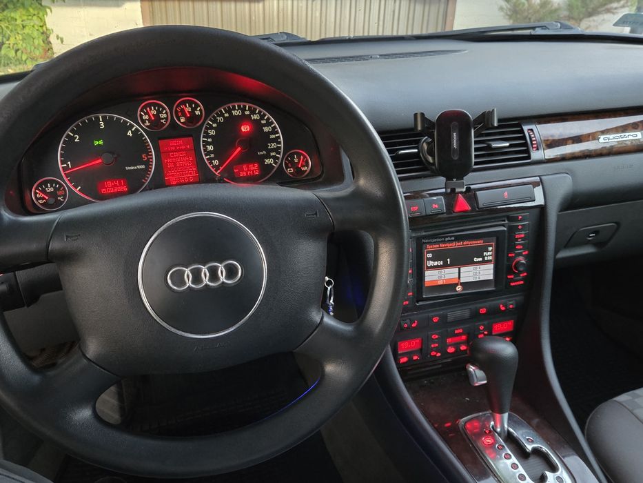Audi A6 Limousine
