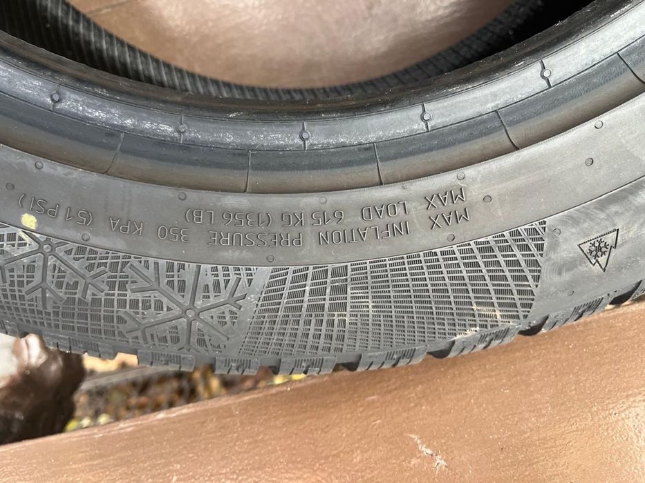 Зимові шини Continental 205/55 R16 H