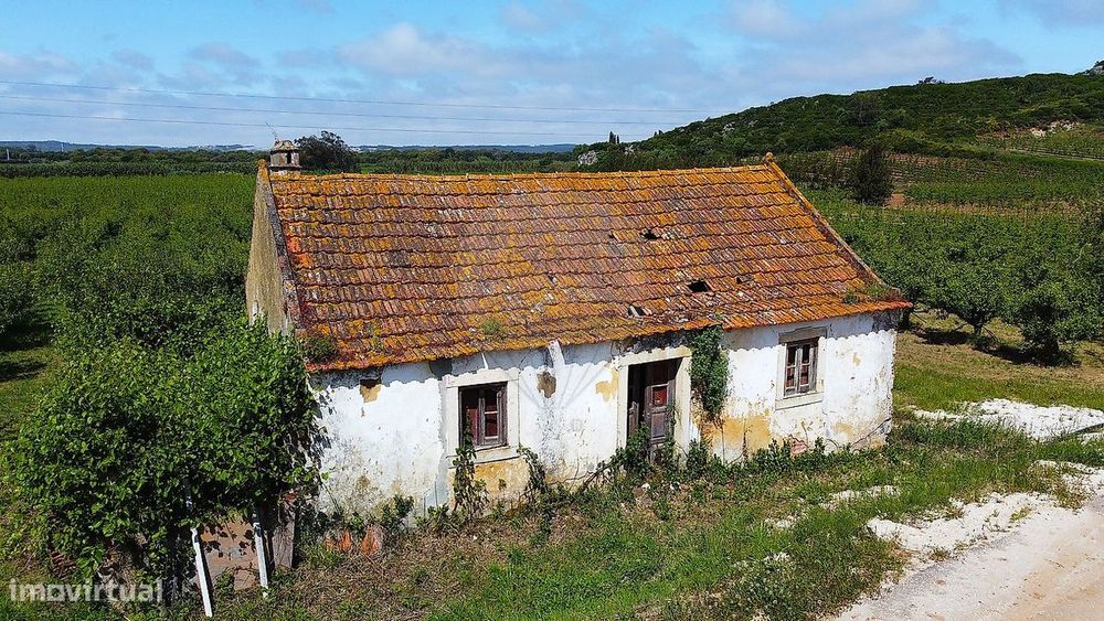 Moradia T2 para venda — Roliça, Leiria