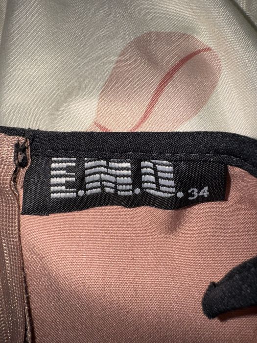 Sukienka krótka na wesele lub inne okolicznosci