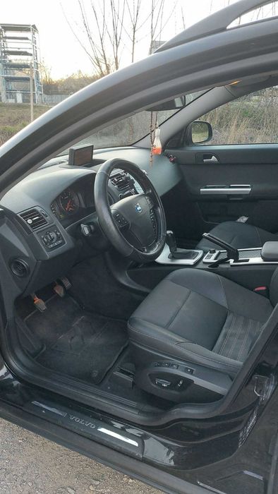 Volco v50 2009R  1.6D