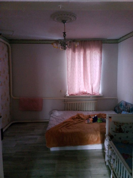 Продам цегляний будинок