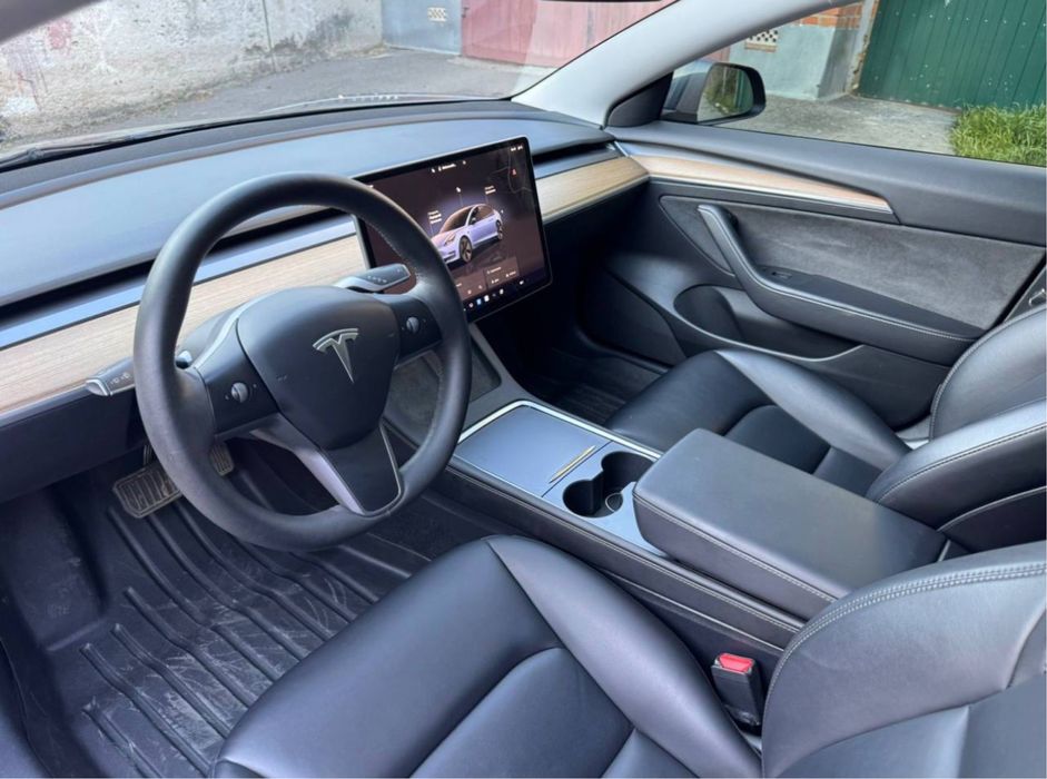 Аренда авто Tesla model 3 2023 г