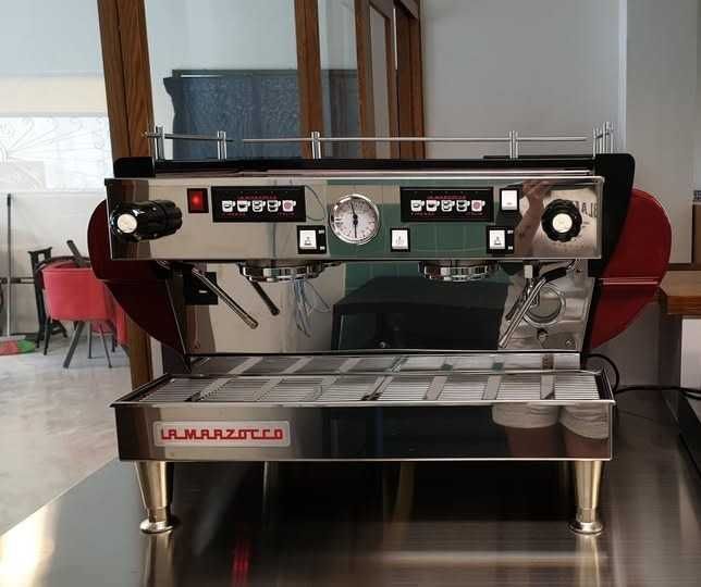 Profesjonalny Gastro kolbowy Ekspres do kawy La Marzocco Linea FB70