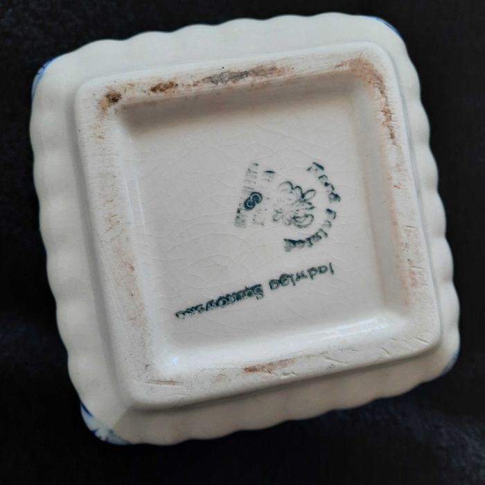 Fajans Włocławek PRL - puszka - wysokość 13 cm