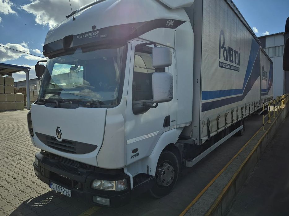Renault Midlum  Zestaw przestrzenny Renault Midlum z przyczepą Gniotpol