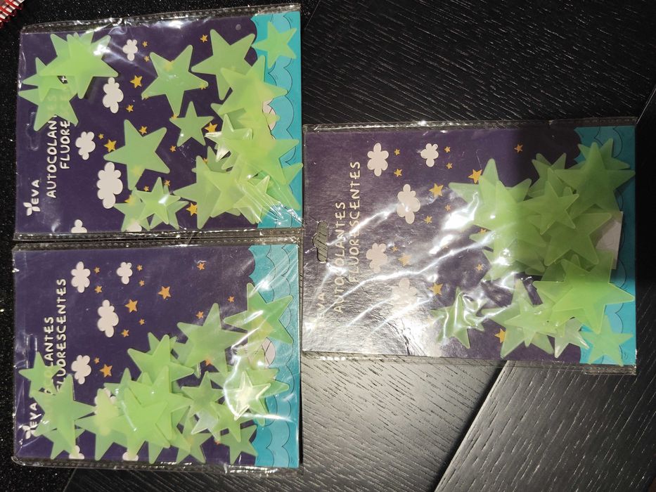 Pack de 72 estrelas que brilham no escuro