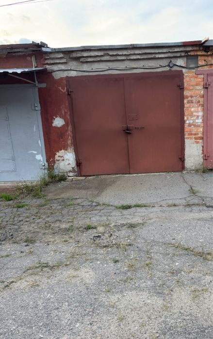 Продам Гараж Павлово Поле проспект Науки Ювілейний 1