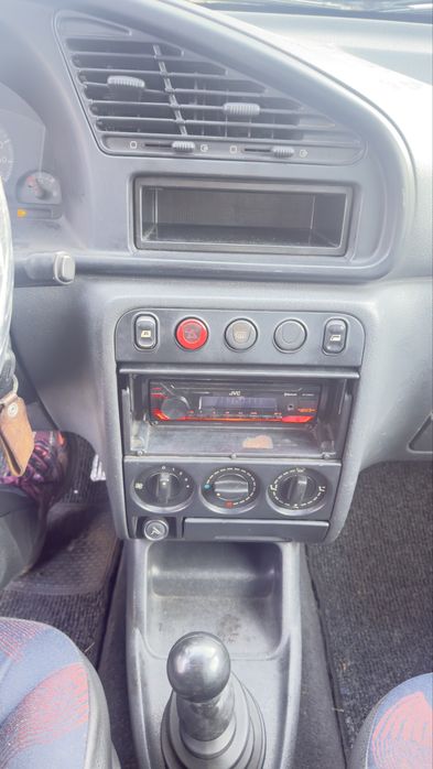 Carrinha Peugeot partner 1.9 D ano 2000 para venda de peças