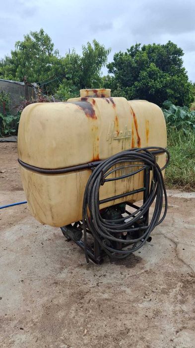 Pulverizador Trator 500L