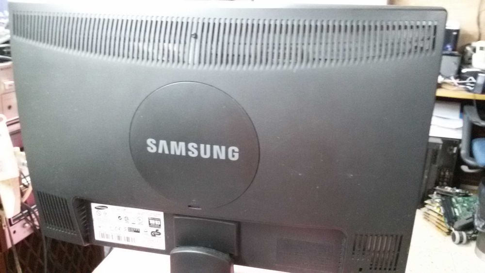 monitor tft samsung ls19