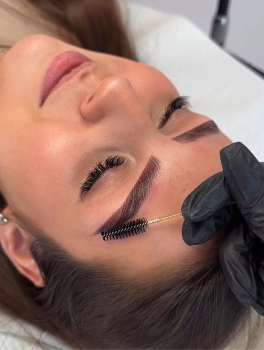 Mobilna usługa stylizacji brwi