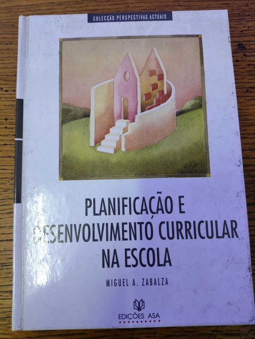 Livro “Planificação e Desenvolvimento Curricular na Escola”