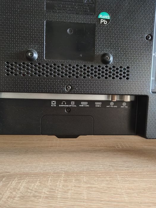 Телевізор AKAI UA24LEZ1T2S ( З кронштейном в подарунок)