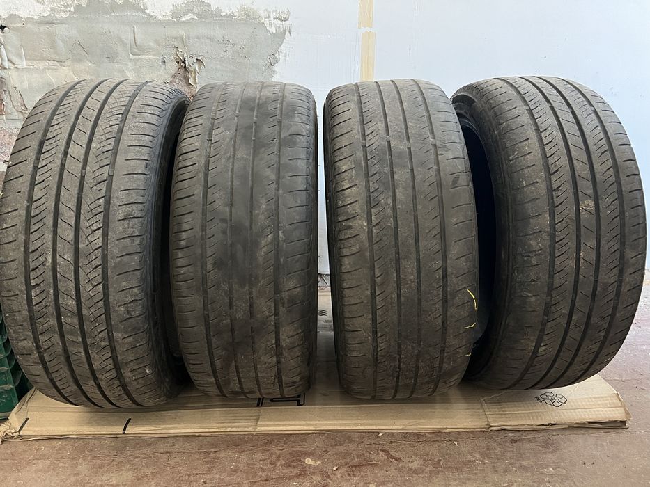 Продам резину R18 2019