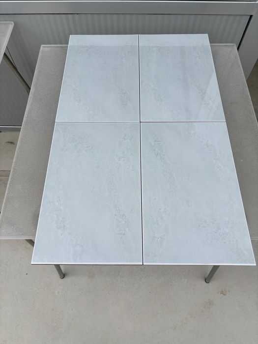 Azulejos Cinza Claro - 25x40 cm - Padrão Ligeiramente Marmorizado