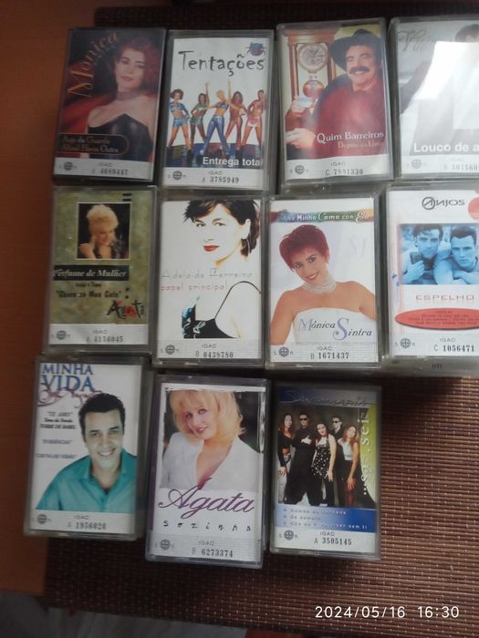 42 cassetes de Autores Portugueses