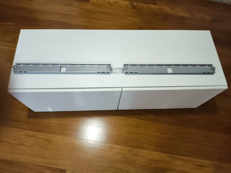 Móvel IKEA BESTÅ Suspenso Branco com 2 Portas