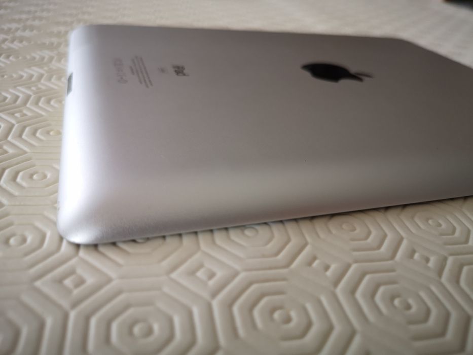 iPad 3, 32 GB, Like New64286043387649124