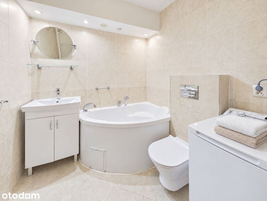 Mickiewicza | 52 M² | 3 Niezależne Pokoje | Balkon | Zamknięte Osiedle