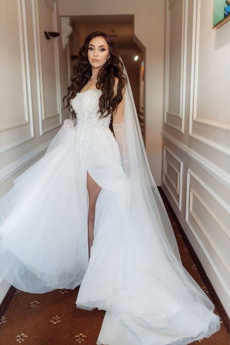 Весільна сукня, 44 розмір