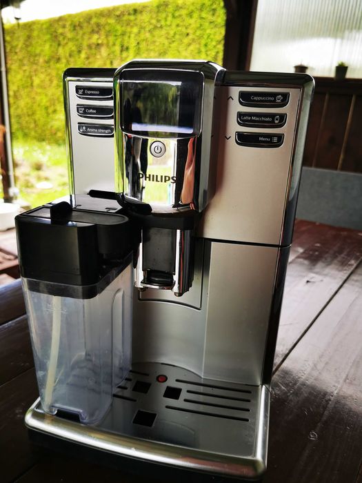 Philips EP5363/10 Series 5000 Ekspres Automatyczny Cappuccino Latte Do Czyszczenia