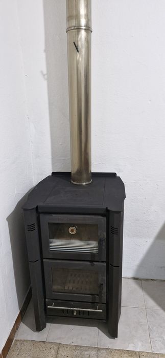 Salamandra metlor com forno estimada