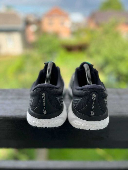 Кросівки Brooks Ghost 13 (42)