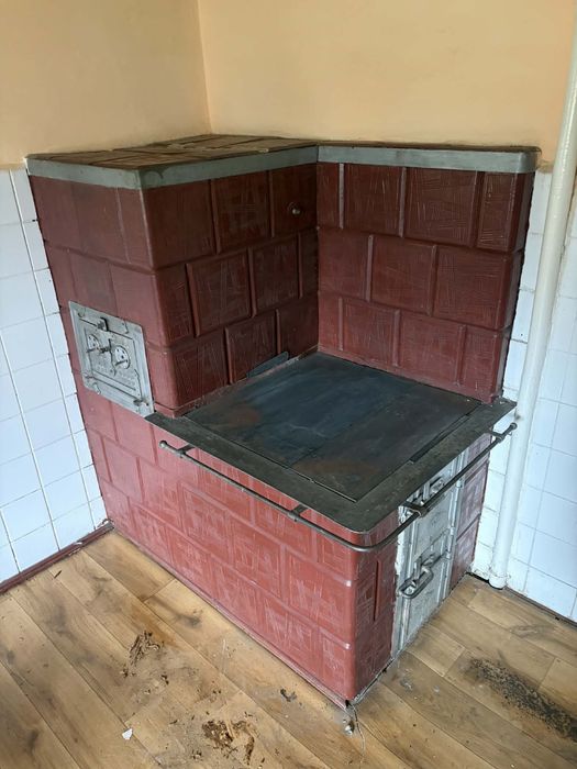 Piec kaflowy kuchenny