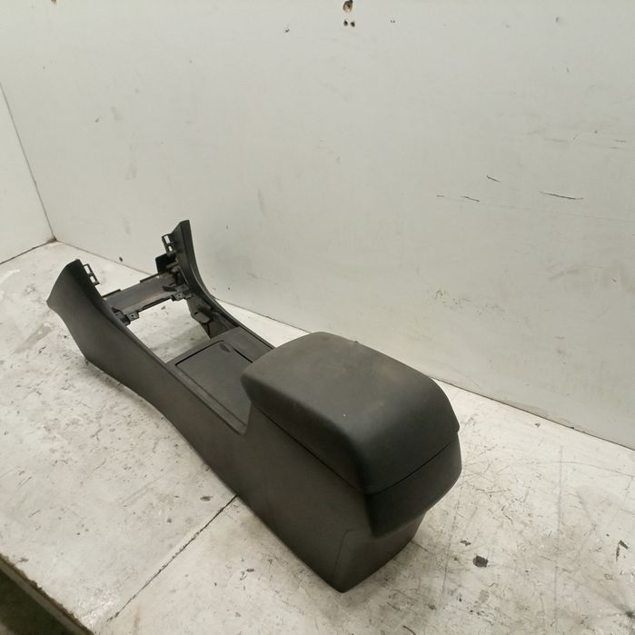 Consola Central - MAZDA 3 três volumes (BK) | 99 - 09